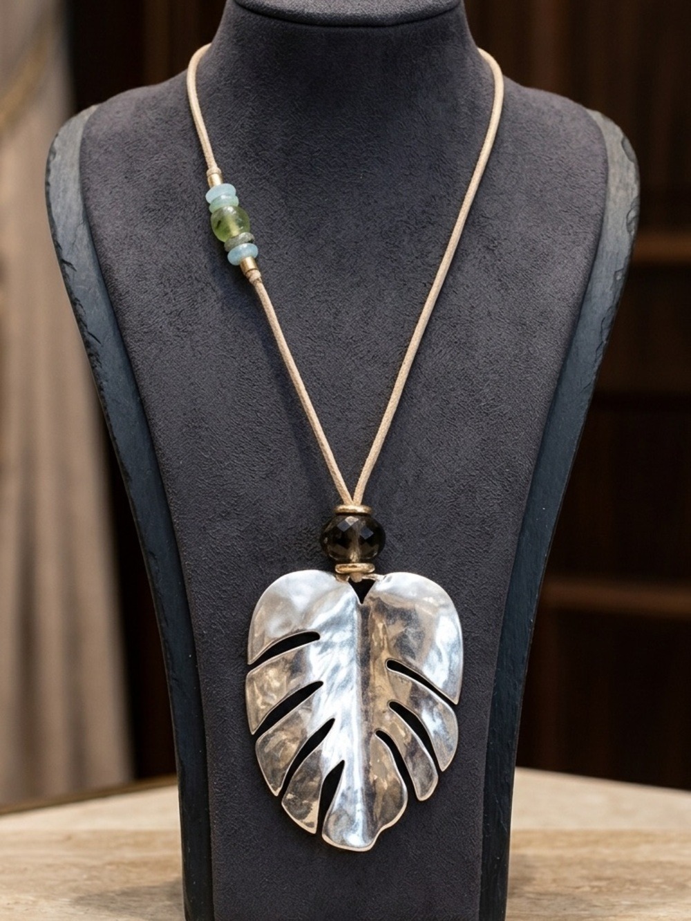 J.Jill Gorgeous Shades Of Nature Palm Leaf Statement Pendant ~ 2546